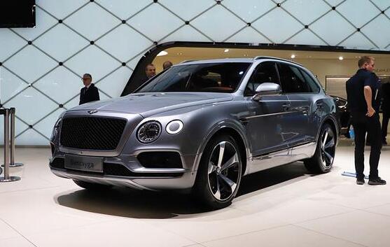 宾利添越PHEV与保时捷共享混动技术,宾利添越PHEV怎么样好不好