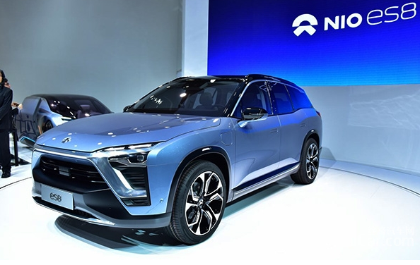 蔚来汽车ES8补贴后售价,配置怎么样,续航里程,外观图片