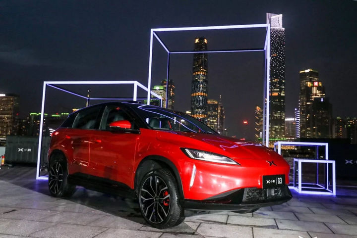 小鹏汽车放出2019年融资300亿的豪言，智能汽车的下半场是什么？