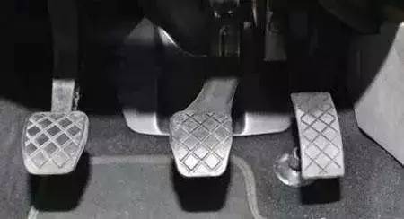 离合器打滑有哪些现象,离合器打滑维修多少钱