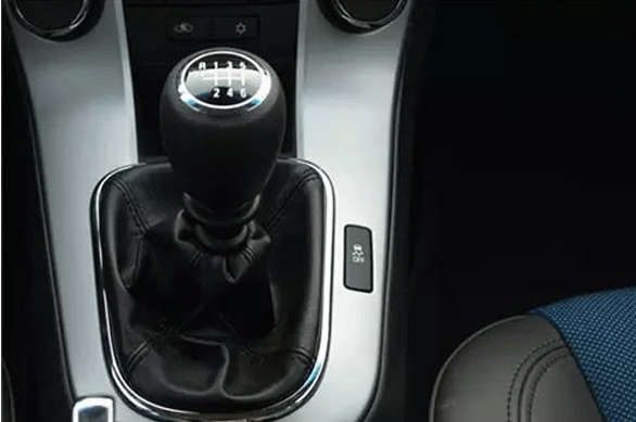 汽车爬坡用几档，汽车爬陡坡用什么档位