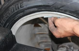 轮胎平衡块丢失有影响吗,轮胎平衡块作用是什么