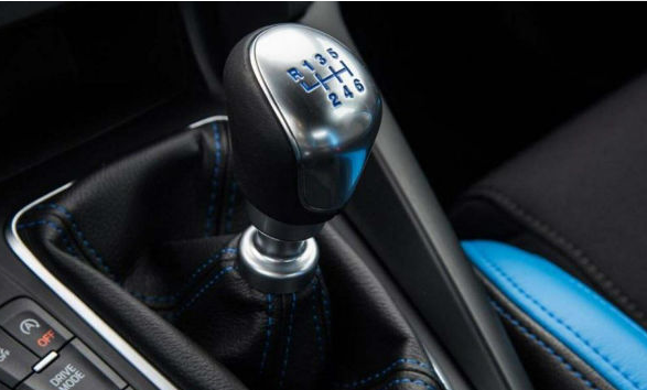 手动挡起步步骤,手动挡起步口诀