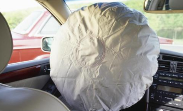 安全气囊位置在哪里