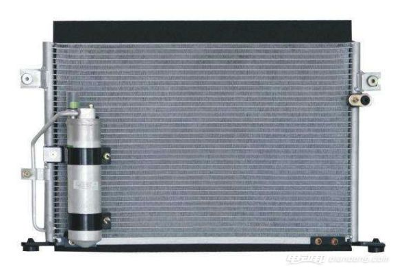 汽车空调蒸发器有什么作用？汽车空调蒸发器作用介绍