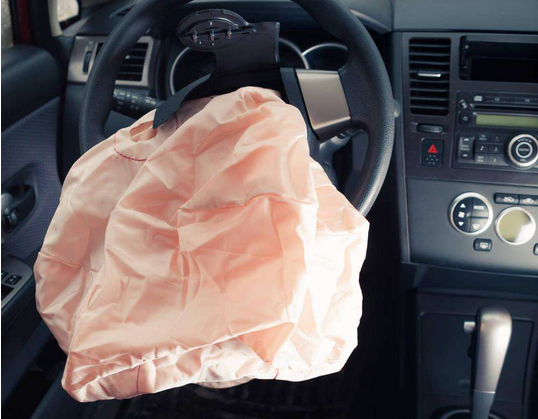 比亚迪安全气囊事件,比亚迪安全气囊不安全案例