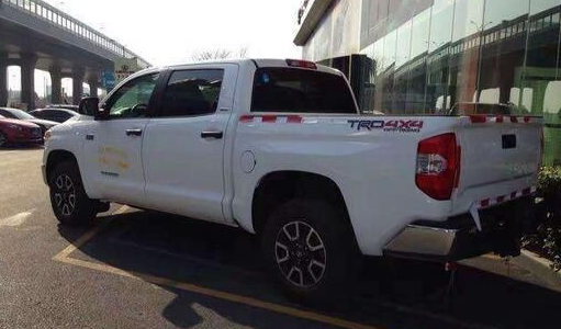 皮卡车型如何进行侧方位停车，皮卡车型侧方停车口诀技巧