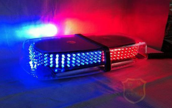 汽车爆闪灯能安装吗，爆闪灯知识介绍